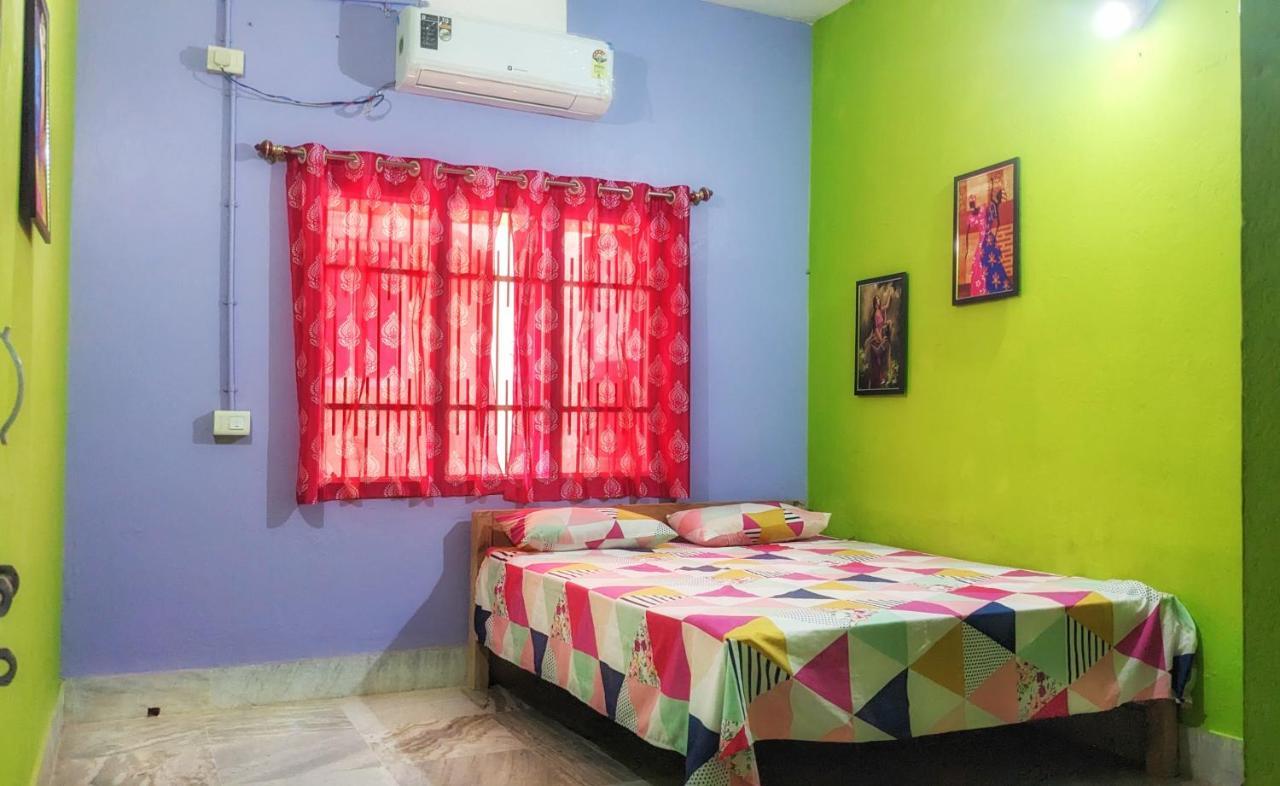 Shree Nivas Homestay Пури Экстерьер фото
